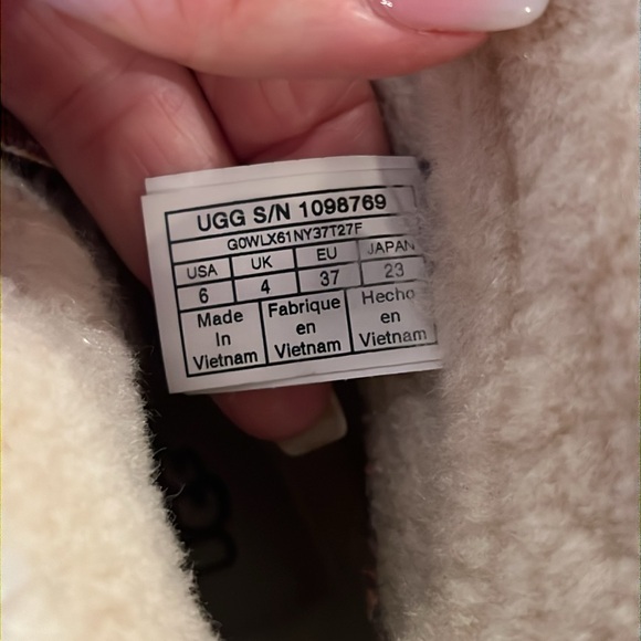 UGG Chestnut Birch Waterproof Lace-up Winter Bootie Sz 6 - Picture 12 of 13